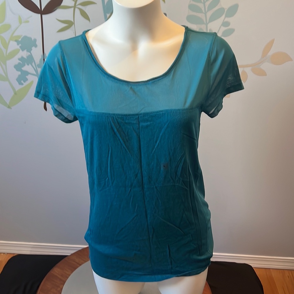 4/$20 Teal colored Tee shirt